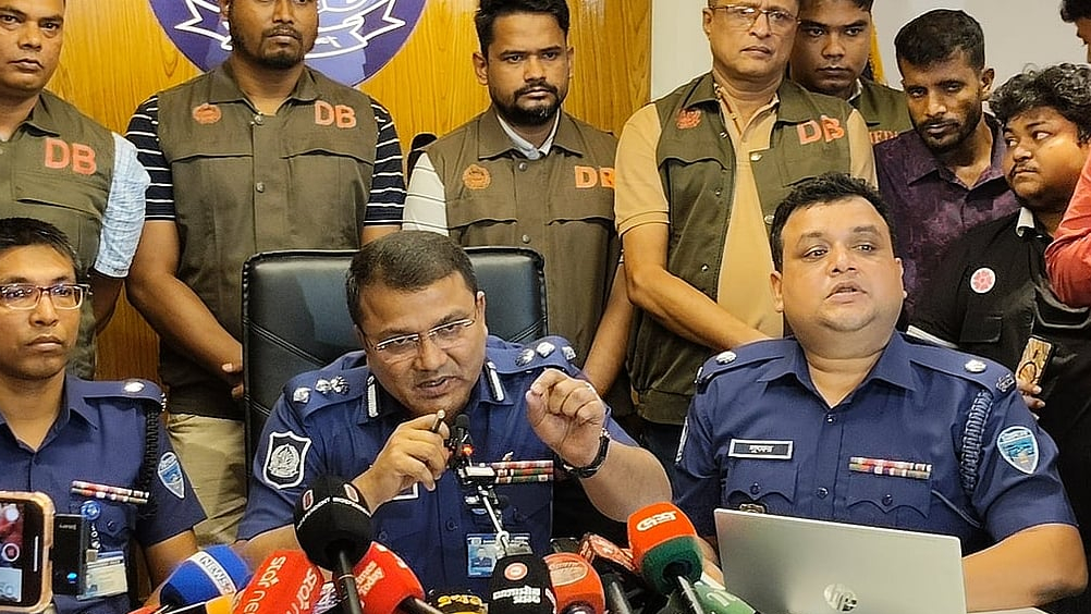বাঁশের লাঠিতে অপ্রতিমের মাথায় আঘাত: নিখুঁত তদন্তের দাবিতে ক্ষুব্ধ পরিবার